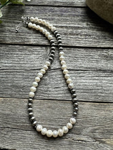 Load image into Gallery viewer, Sterling Silver Freshwater Pearls Bead Necklace. 18 inch