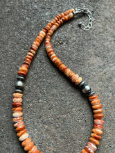 Load image into Gallery viewer, Sterling Silver Graduated Spiny Oyster Bead Necklace. 18 inch