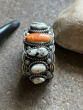 Load image into Gallery viewer, Navajo Sterling Silver Spiny Oyster White Buffalo Turquoise Cuff Bracelet. CY