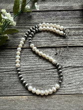 Load image into Gallery viewer, Sterling Silver Freshwater Pearls Bead Necklace. 18 inch