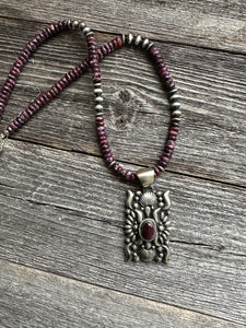 Navajo Sterling silver purple spiny oyster necklace pendant